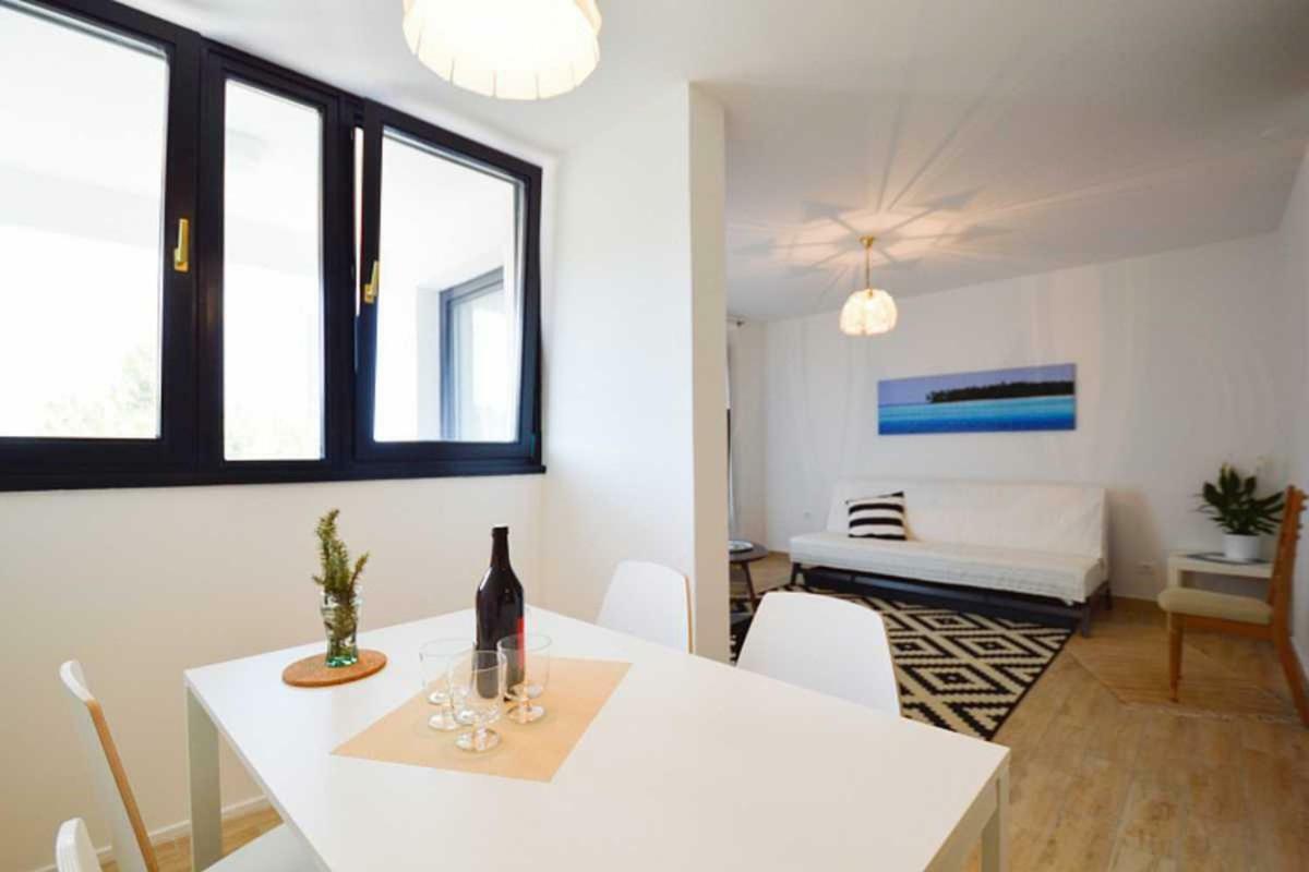 Leut Apartment, 3Min Beach, 15Min Center بولا المظهر الخارجي الصورة